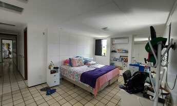 Imagem 3: Vista Mar com 3 suites