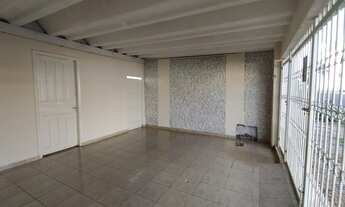 Imagem 5: ALUGA-SE I CASA Casa com 3 dormitórios