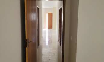 Imagem 4: Casa grande, de lote inteiro, construída em Moreira Cesar