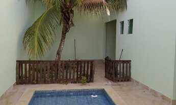 Imagem: Casa no bairro Morada do Ouro, em frente