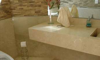 Imagem 5: Casa de condomínio para venda com 640 metros quadrados com 4 quartos