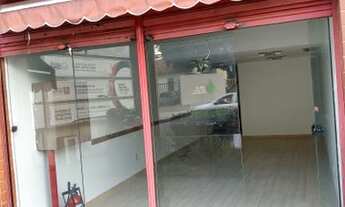 Imagem 3: Méier - Loja 45² de Frente Esquna com Dias da Cruz