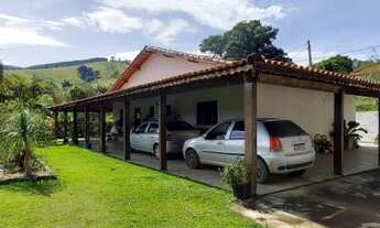 Imagem 2: Chácara para Venda em Pinhalzinho, zona rural, 3 dormitórios, 1 suíte, 2 banheiros, 3 vaga