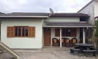 Imagem 3: Casa para venda tem 96 metros quadrados com 2 quartos em Campo Duna - Garopaba - SC