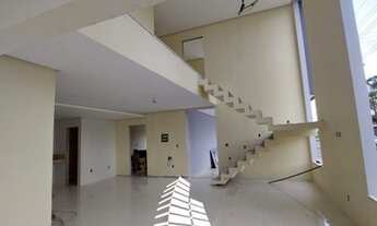 Imagem 3: Sobrado para venda com 4 suites com closet na Ponta Negra - Manaus - Amazonas