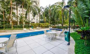 Imagem 3: Apartamento para venda tem 151 metros quadrados com 4 quartos