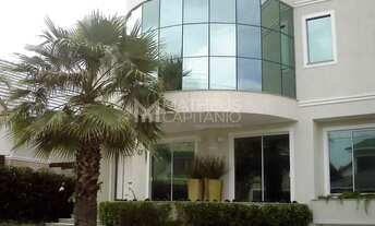 Imagem: Casa com 4 suítes para locação anual