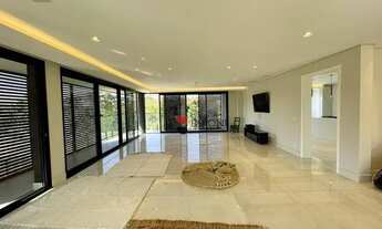 Imagem 6: Sobrado alto padrão, com 600m², 4 quartos/suítes, à venda no Condomínio Arara Vermelha em