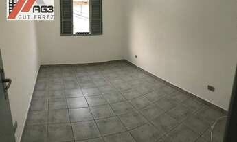 Imagem 2: Casa independente de 2 quartos, quintal e vaga na Vila Santa Maria