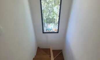 Imagem 2: Casa Alto Padrão para Venda em Florianópolis, Campeche, 4 dormitórios, 1 suíte, 3 banheiro