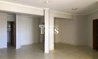 Imagem 3: ALUGA - Apartamento amplo 180m 3 dormitórios elevador 2 vagas portaria 24h bairro Vila Imp