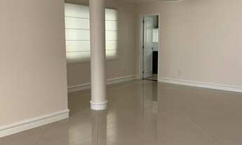 Imagem 3: INTERLAGOS DE ITAUNA- Casa , 4 suítes, lazer completo, sotão, 269 m² - Barra da Tijuca