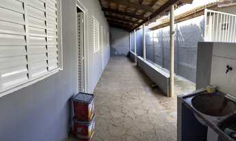 Imagem 5: Vende ou troca= casa / barracões / kitinet