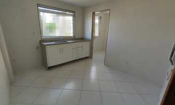 Imagem 6: Apartamento Riviera c/ 2qts, sendo 1suíte, 2brs, 1vg, amrs, vrnd, blindex, área extn