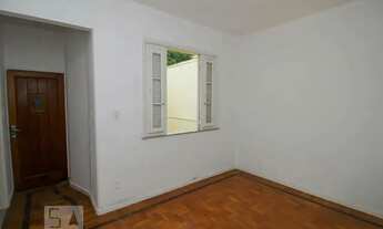 Imagem 1: Apartamento para Aluguel - Santa Teresa, 2 Quartos, 62 m2