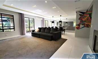 Imagem: More pertinho da Praça Buenos Aires!!!