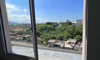 Imagem 7: Deireito de uma ap com 2qts, sol da manhã, elevador e area de lazer completo com academia