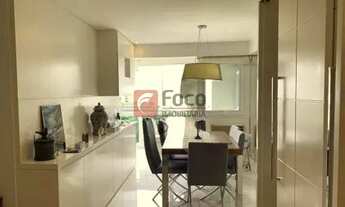 Imagem 6: Cobertura duplex para venda tem 156 metros quadrados com 3 quartos