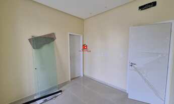 Imagem 7: Casa de condomínio térrea para venda tem 172 metros quadrados com 4 quartos