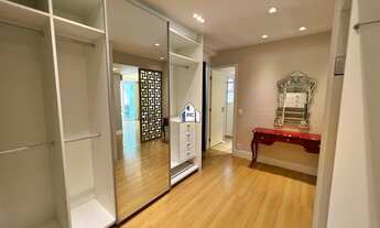 Imagem 3: Apartamento para venda tem 210 metros quadrados com 4 quartos em Icaraí - Niterói - RJ