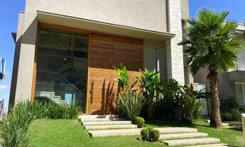 Imagem 2: Belíssima residência para venda e locação, com 575 m². 4 suítes. Ambientes integrados! Lin