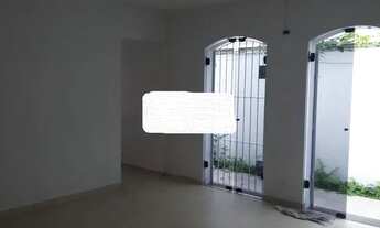 Imagem 2: Sobrado para aluguel e venda tem 240 metros quadrados com 6 quartos