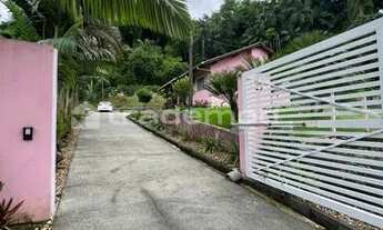Imagem 7: Casa com 3 dormitórios no Wunderwald, amplo terreno, semimobiliada