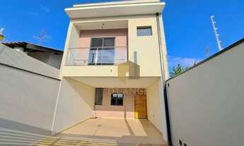 Imagem 3: Sobrado recém construído à venda no Parque Jambeiro - Campinas/SP