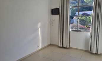 Imagem 2: Apartamento para aluguel com 65 metros quadrados com 2 quartos em Santa Rosa - Niterói - R