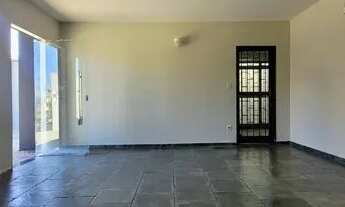 Imagem 3: Casa comercial - 6 Salas - Locação - Alto da Boa Vista