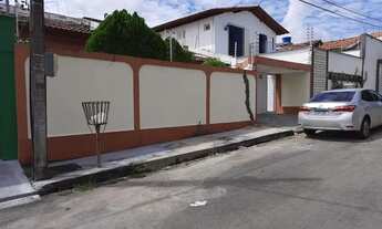 Imagem 2: Térrea para aluguel e venda tem 190 metros quadrados com 3 quartos