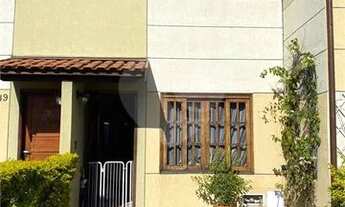 Imagem 2: Ótima casa de condomínio a venda com 110m2, quintal grande, 2 dormt, 2 vagas