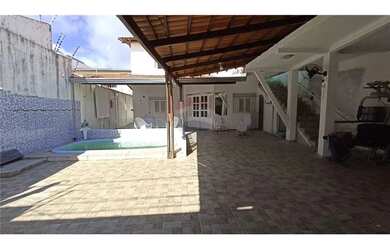 Imagem 3: Mega Oferta!! Casa 6 quartos sendo 5 suítes Para Venda em Nova Parnamirim