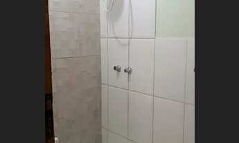 Imagem 2: Vendo meio lote Casa com 1 dormitório