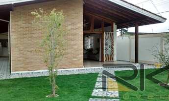 Imagem 2: CASA BAIRRO DO SILOP COM 3 DORMITÓRIOS, 2 VAGAS DE GARAGEM,SALA 2 AMBIENTES