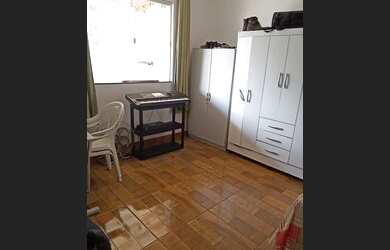 Imagem 3: Casa primeiro e segundo andar com terraço