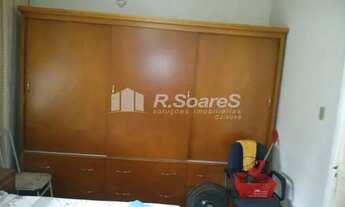 Imagem 6: CASA COM 5 QUARTOS, SENDO 2 SUÍTES, EM CAMPINHO, RUA CÂNDIDO BENÍCIO