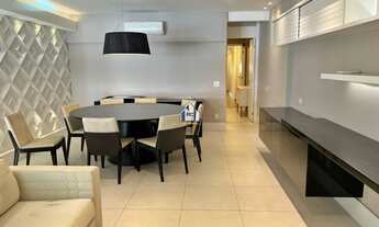 Imagem 2: Apartamento para venda tem 210 metros quadrados com 4 quartos em Icaraí - Niterói - RJ