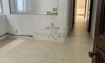 Imagem: Jacarei - Casa Padrão - Centro