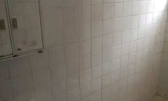 Imagem 6: Aluga-se apt 2 quartos, sala, copa, cozinha, banheiro