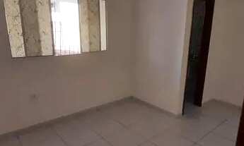Imagem 7: Casa em privê/ 2 quartos/ suíte/ 1° andar