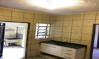 Imagem: 01 quarto, sala, cozinha e WC