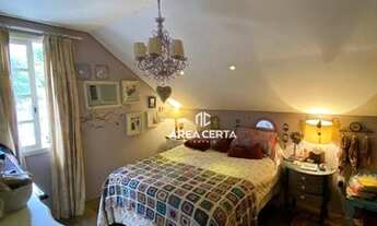 Imagem 2: Casa com 4 dormitórios - Bairro Garcia - Blumenau /SC