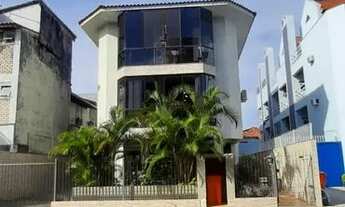 Imagem 2: Apartamento para Venda em Florianópolis, Canasvieiras, 2 dormitórios, 1 banheiro, 1 vaga