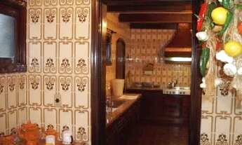 Imagem 2: Casa para Venda - 580m², 3 dormitórios, sendo 1 suites, 3 vagas - Santa Tereza