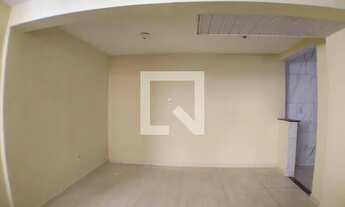 Imagem 3: Casa para Aluguel - Fonseca, 2 Quartos, 60 m2