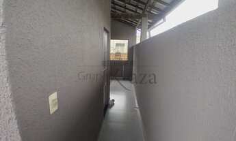 Imagem 6: Casa para aluguel tem 80 metros quadrados com 2 quartos