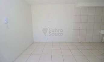 Imagem 2: Encantador Apartamento Térreo de 2 Quartos no Edifício Residencial Campinas no Bairro Síti