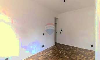 Imagem 2: Kitnet reformada c/ Varanda no Centro de SP!