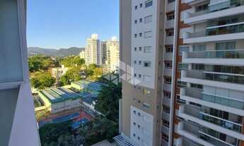 Imagem 3: APARTAMENTO COM 3 SUÍTES, 2 VAGAS DE GARAGEM NA BEIRA-MAR EM FLORIANÓPOLIS/SC